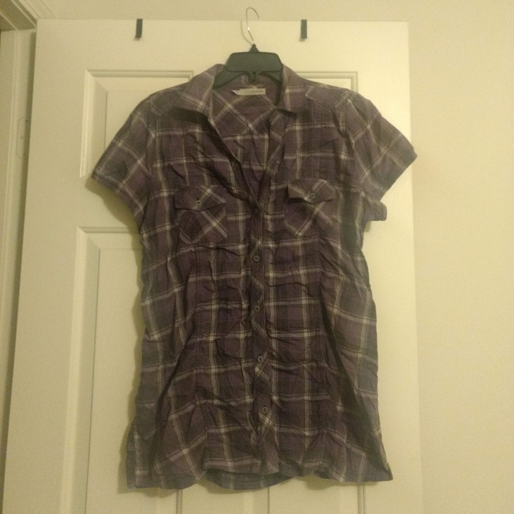 Purple plaid short-sleeve top